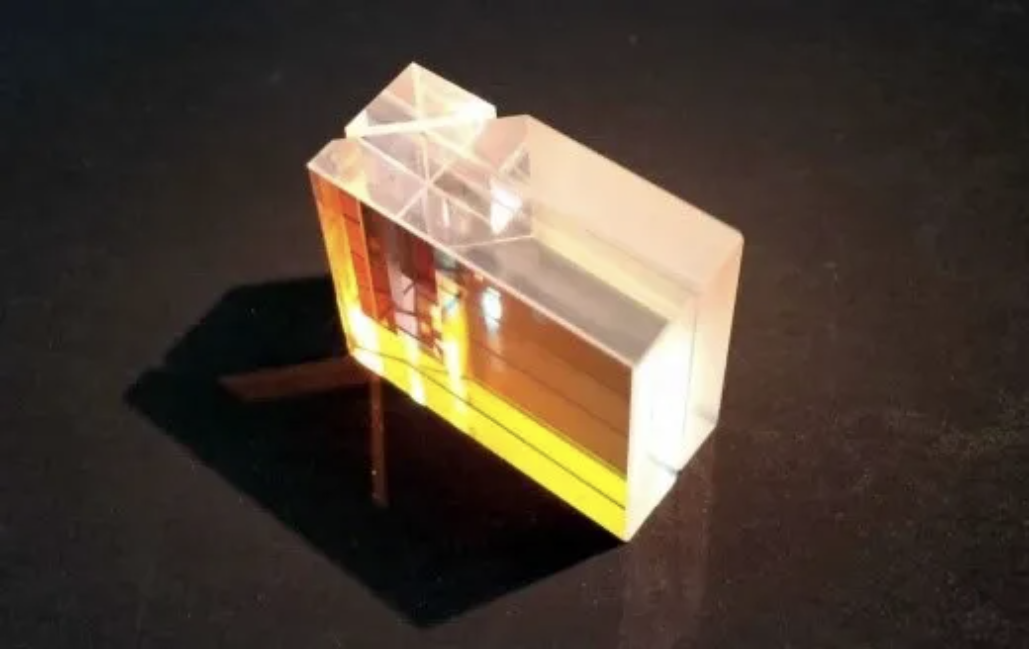1740124097219 image